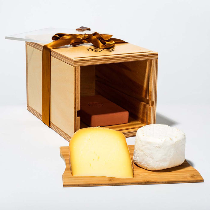 Cheese Grotto - Cheese Cave with Bamboo Serving Shelf - myPanier